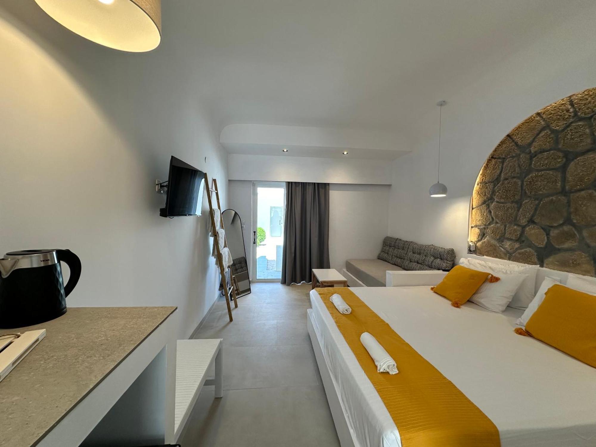Ladiko Inn Hotel Faliraki -Anthony Quinn Bay Buitenkant foto