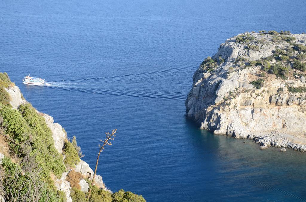 Ladiko Inn Hotel Faliraki -Anthony Quinn Bay Buitenkant foto